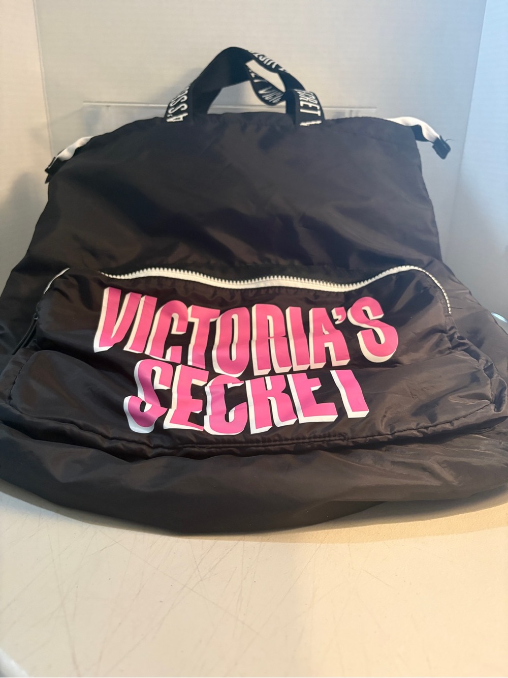 Victoria's Secret Black Backpack with Pink Logo - Picture 3 of 9